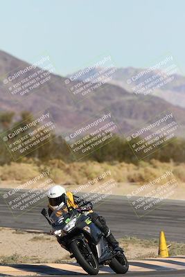 media/Nov-16-2025-Race Pace (Sun) [[8c5fa54630]]/Non Verified Riders (1st 20 Minutes)/2-Turn 10 (1010am)/